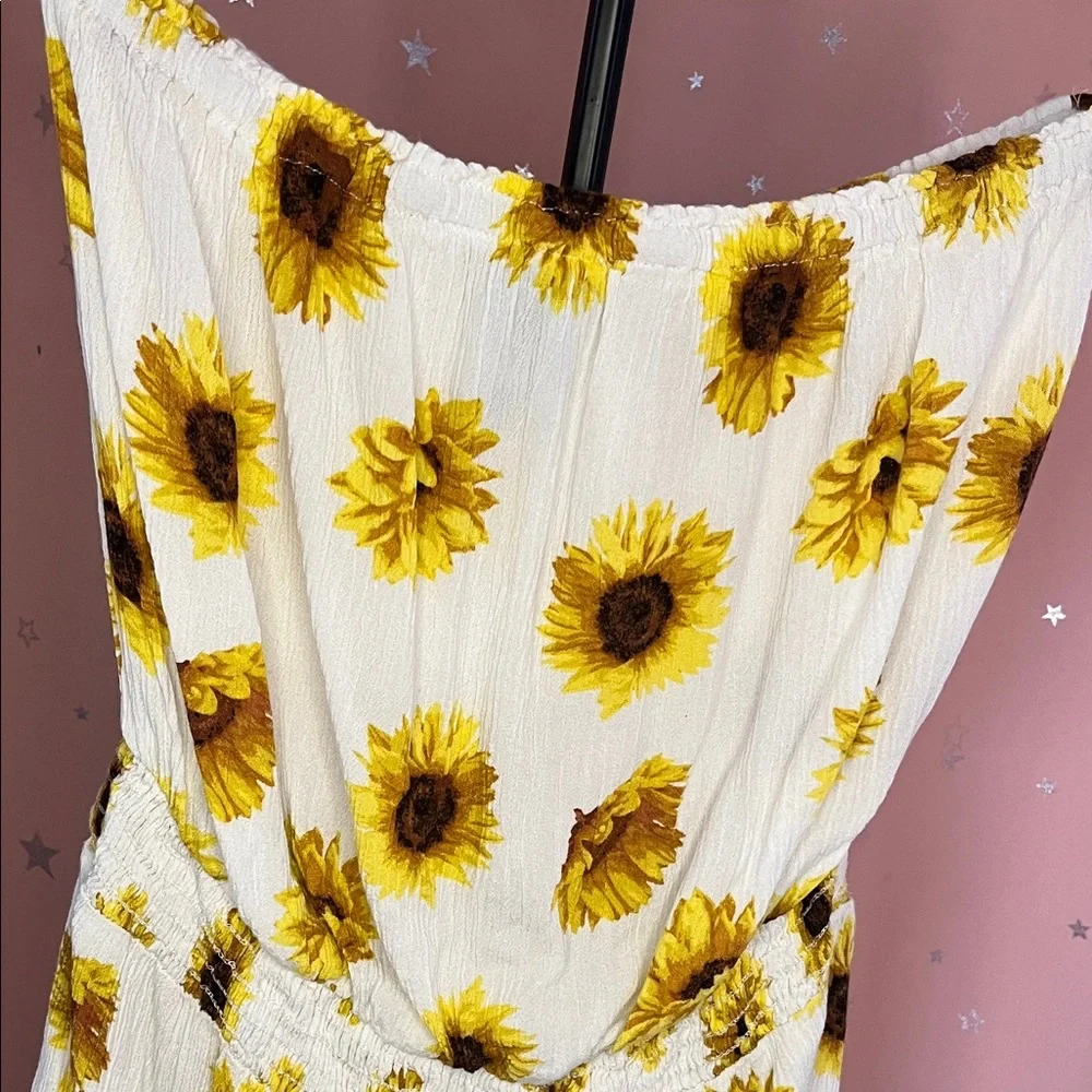 Forever 21 White Romper With Sunflower Pattern - Picture 3 of 5
